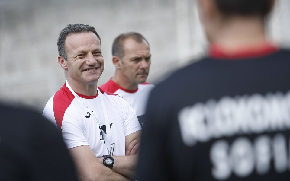 Сръбският специалист Младен Додич със сигурност няма да бъде треньор