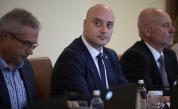 ВСС разглежда исканията за освобождаването на Иван Гешев