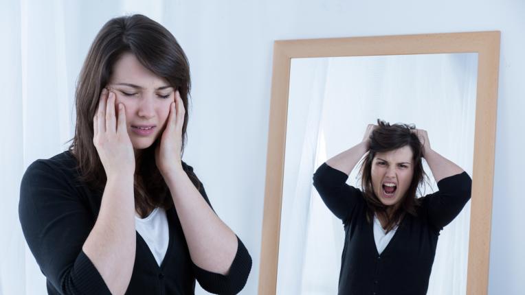  Защо не би трябвало да се поглеждате в огледалото, когато сте в неприятно въодушевление 