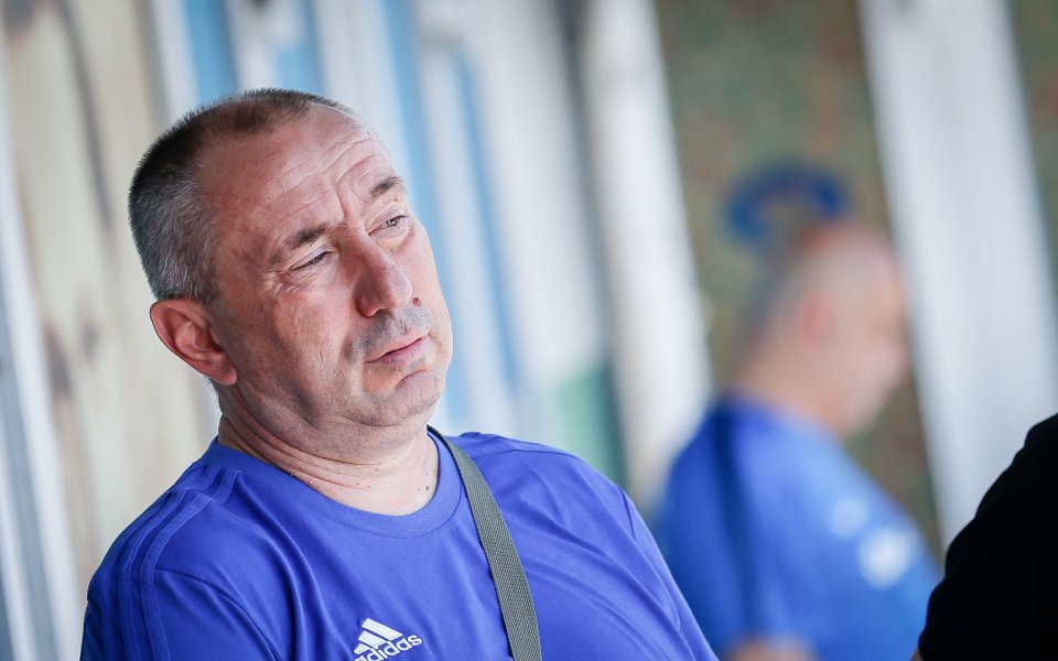 Бившият старши треньор на Астана Станимир Стоилов не е очаквал