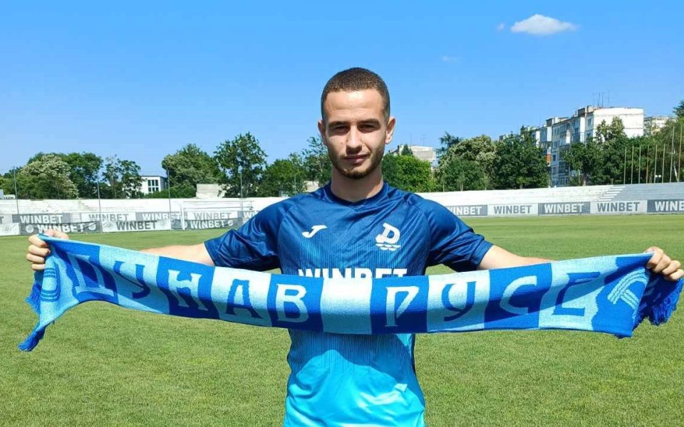 Дунав привлече защитника Георги Иванов, който идва от отбора на