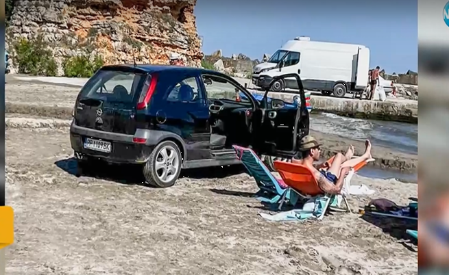 Плаж или паркинг: Автомобили продължават да спират на пясъка в 