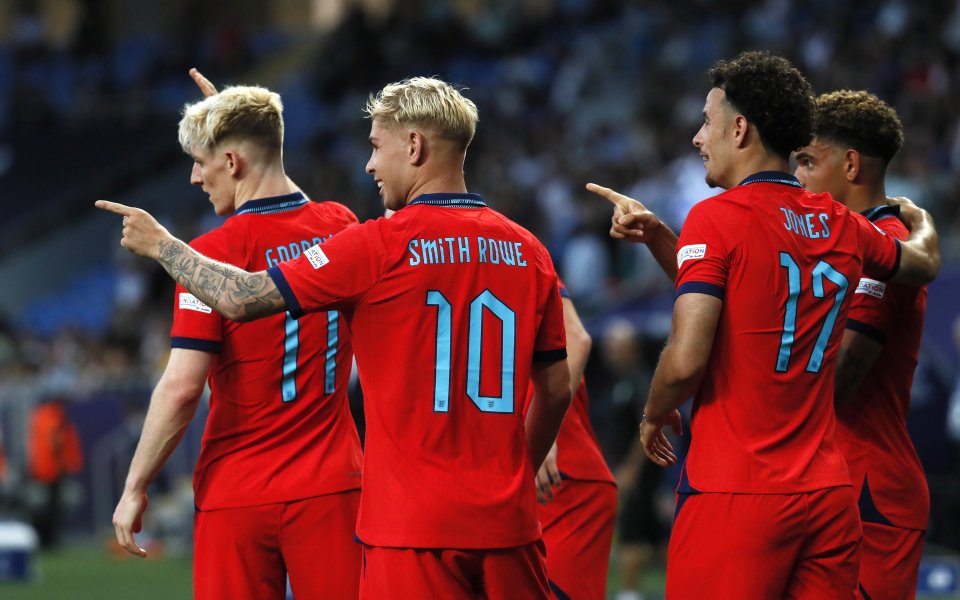 Националният отбор на Англия за младежи стана първият финалист на