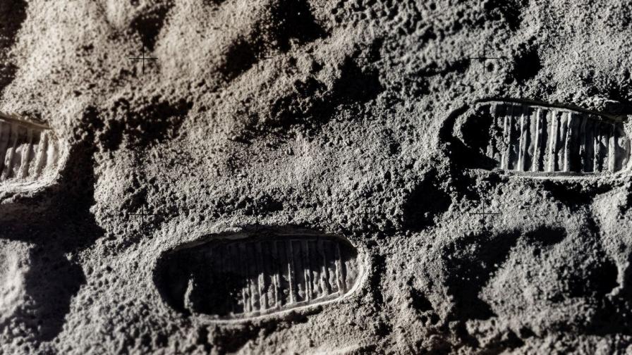 стъпки на Луната