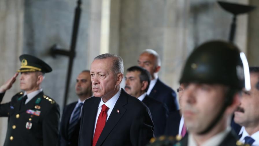 Ердоган пак не пуска Швеция в НАТО
