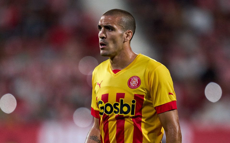 Испанският шампион Барселона е започнал преговори за халфа на Жирона