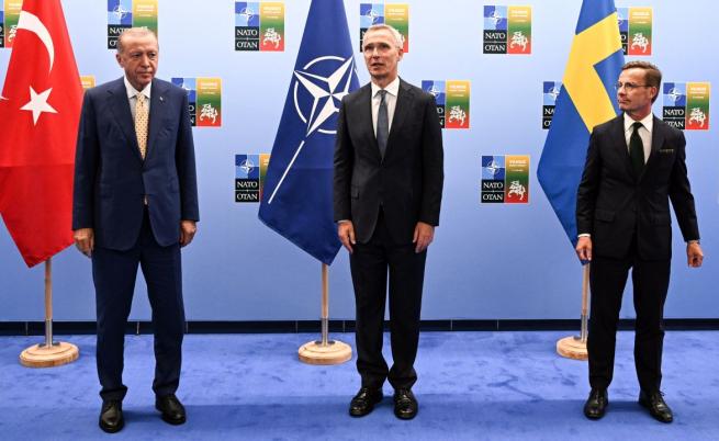 Столтенберг: Турция се съгласи да подкрепи членството на Швеция в НАТО