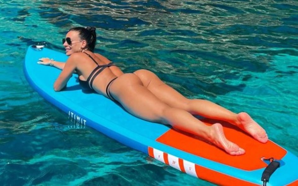 Мария Сол Перес е модел и инфлуенсър. Красавицата се занимава