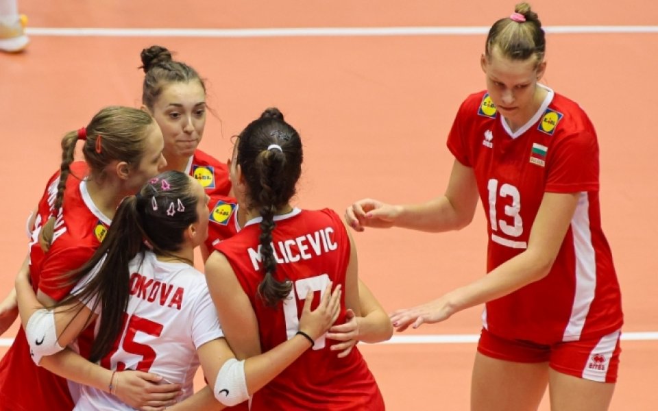 България надви Косово и продължава на полуфиналите на Балканиадата по волейбол за девойки