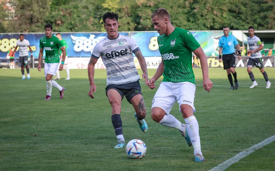 Пирин и Берое играят при 1:2 на старта на новия