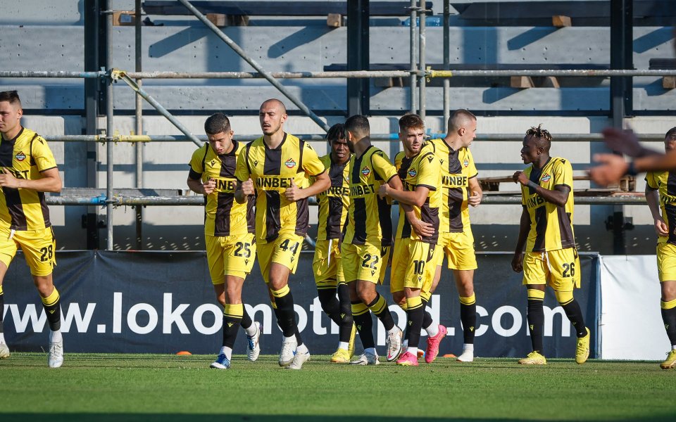 Ботев Пловдив продължава с тренировките без почивен ден след равенството