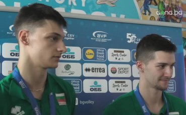 Двама от асовете на българския национален тим по волейбол до