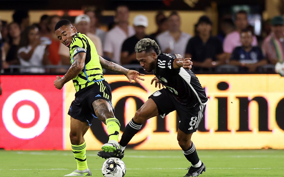 Арсенал - Звезди на МЛС