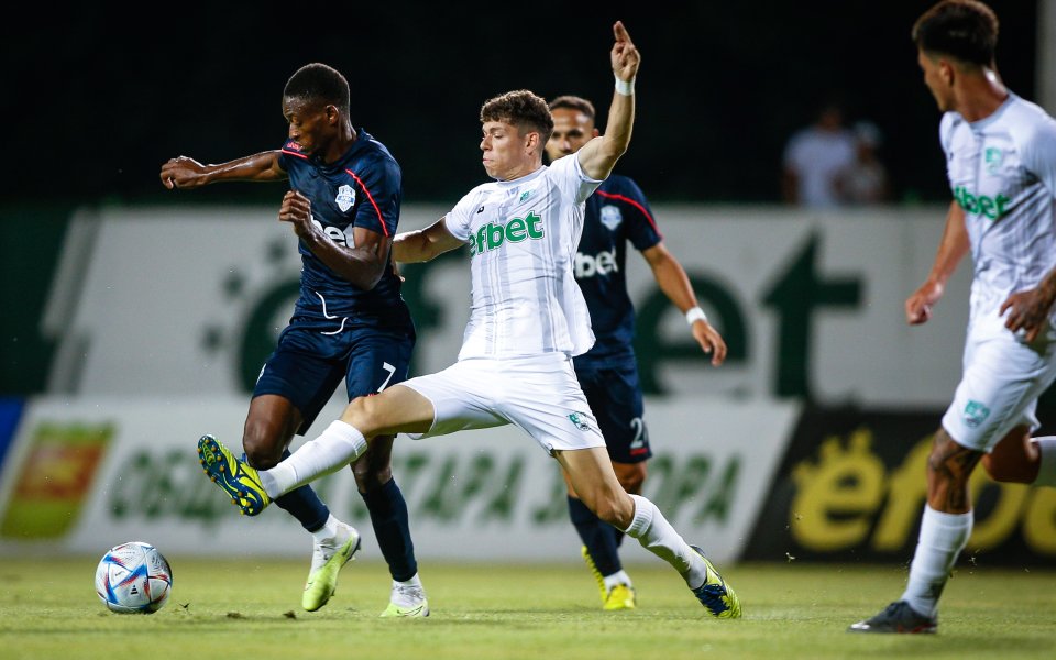 Берое и Арда играят при  в последния двубой от втория