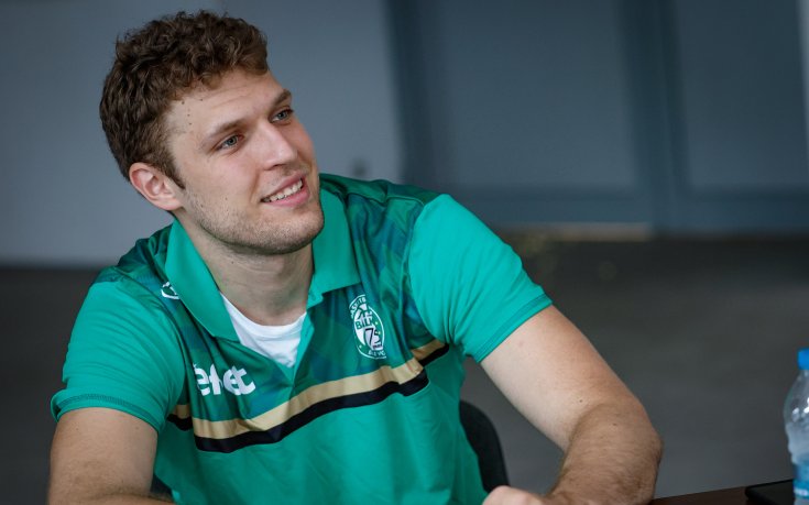 Везенков зарадва феновете преди България - Норвегия (снимки)