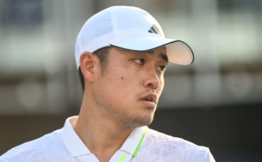 Wu Yibing fainted from heat stroke,Retired with 4 1 lead —