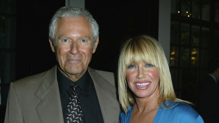  Влюбени и след повече от 40 години: Милите моменти на Сюзан Сомърс и брачният партньор ѝ Алън Хамел 