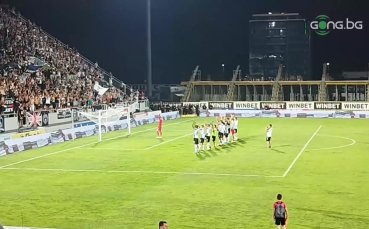 Локомотив Пловдив отпразнува значимата победа над Левски с 2 1