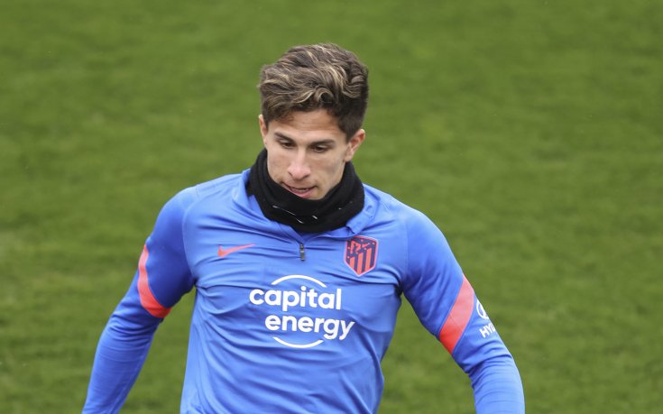 Синът на Диего Симеоне брутално осакатен в приятелска среща (видео)