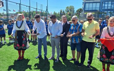 Президентът на Българския футболен съюз Борислав Михайлов откри реновирания тренировъчен