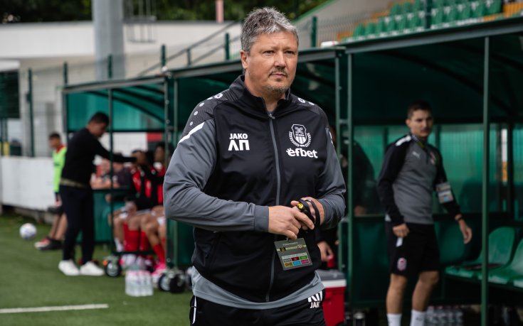 Любо Пенев и управата на Хебър напускат днес?