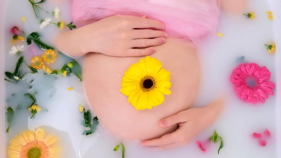 Могат ли бременните жени да си взимат вана?