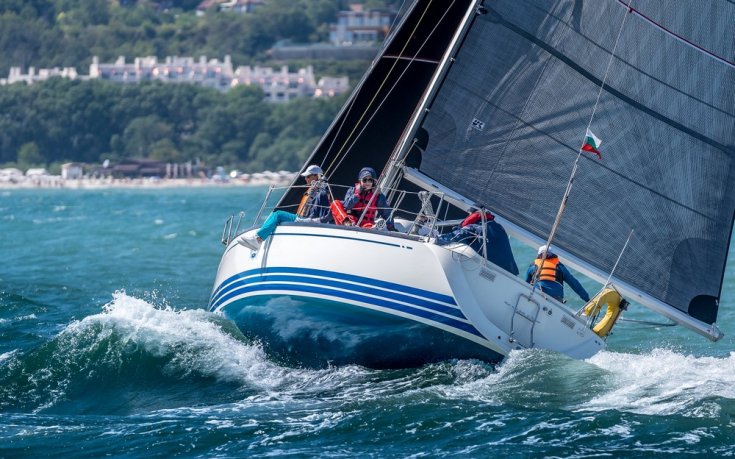 Прекратиха преждевременно ветроходната регата „Кор Кароли“