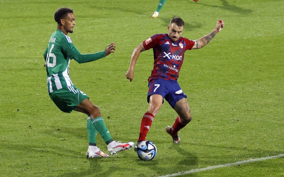 Полският шампион Раков Честохова продължава да мечтае за групите на