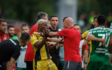 Треньорът на вратарите на Хебър Пазарджик Мартин Митев е наказан