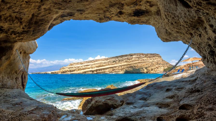 Последното убежище на хипитата: Плажът Матала и "щастливите" пещери
