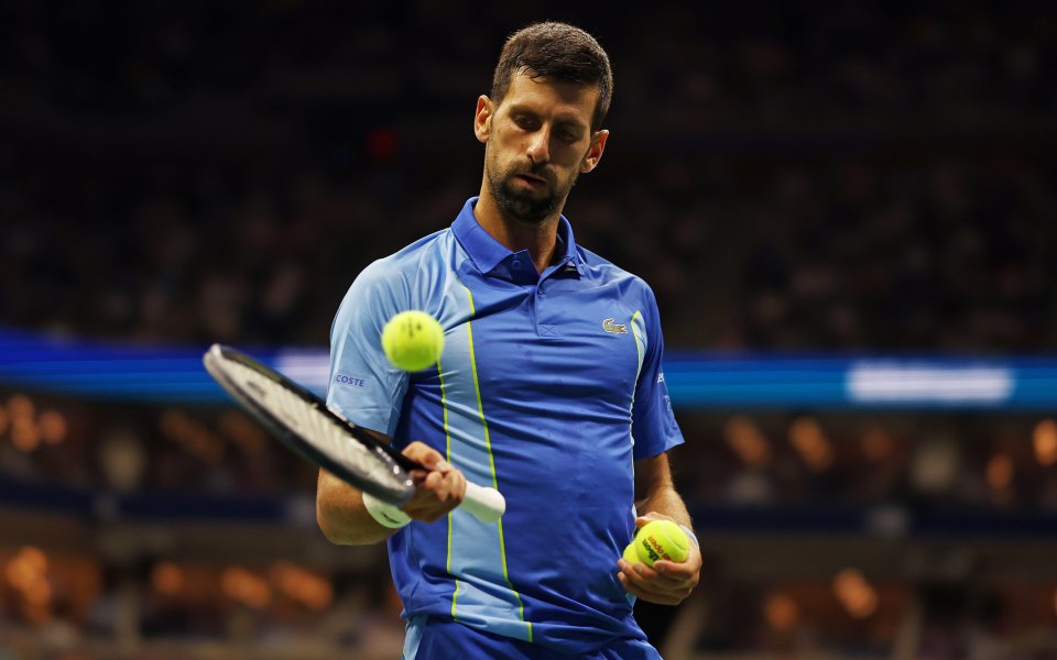 Новак Джокович постигна трисетова победа над хърватина Борна Гойо, за