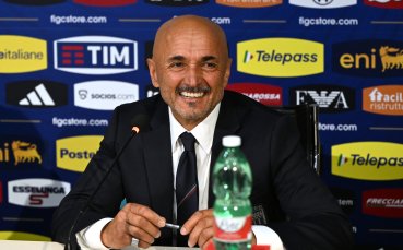 Новият селекционер на Италия Лучано Спалети обяви състава на тима