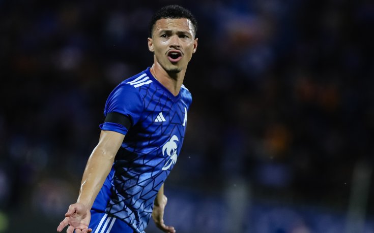 Две компании с интерес за акциите на Левски?