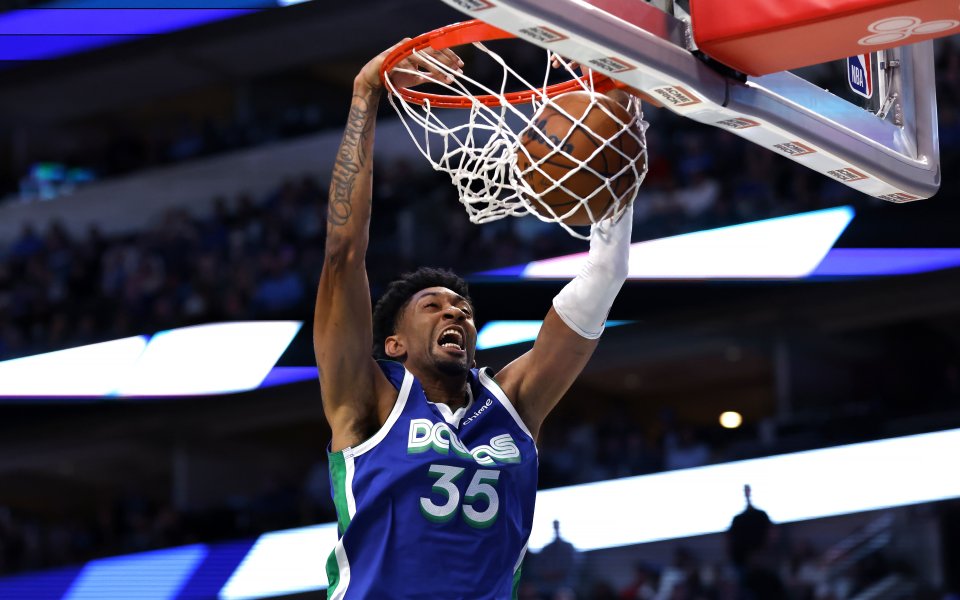 Свободният агент Крисчън Ууд подписа договор за 1+1 години с