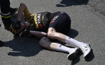 Белгийският колоездач от тима на Йъмбо Висма Натан ван Хойдонк е