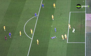 Фратези удвои преднината на Италия