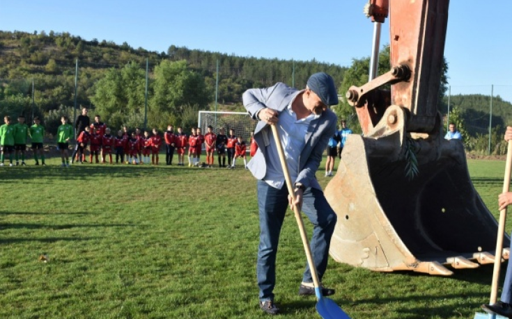 БФС стартира обновяването на футболния терен в с. Рилци