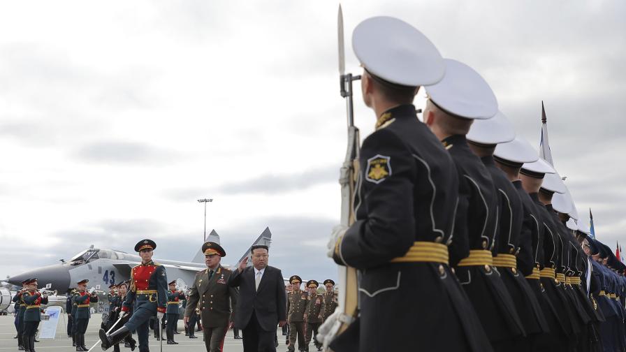 Ключова визита: Какъв подарък получи Ким Чен-ун във Владивосток