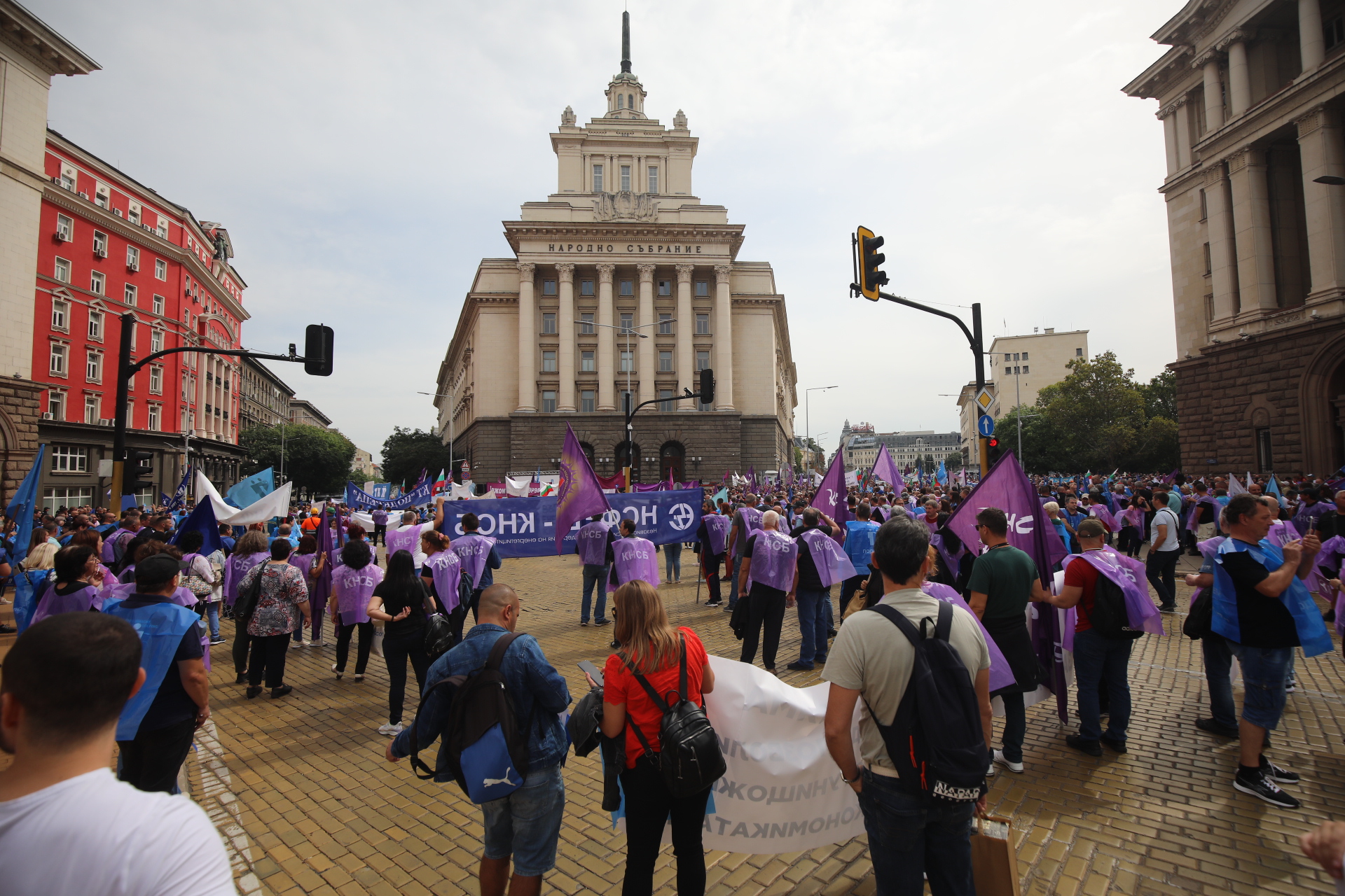 <p>Миньори и енергетици на протест в центъра на София</p>