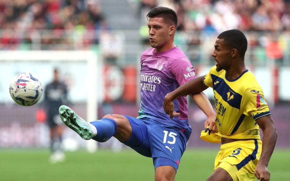 Сръбският нападетел Лука Йович е напът да направи първия си