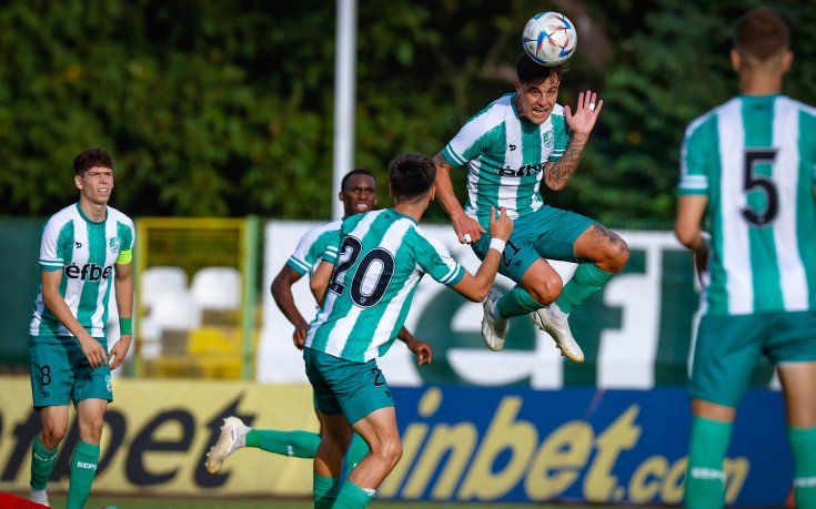 Берое отрече, че се разделя с роден халф