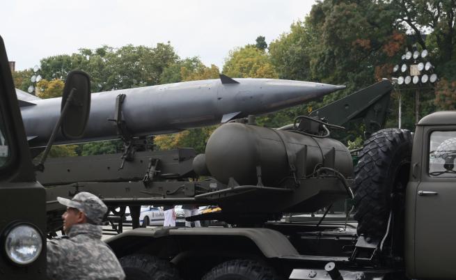 Началникът на отбраната: Нямаме намерение да даваме целия комплекс С-300 на Украйна