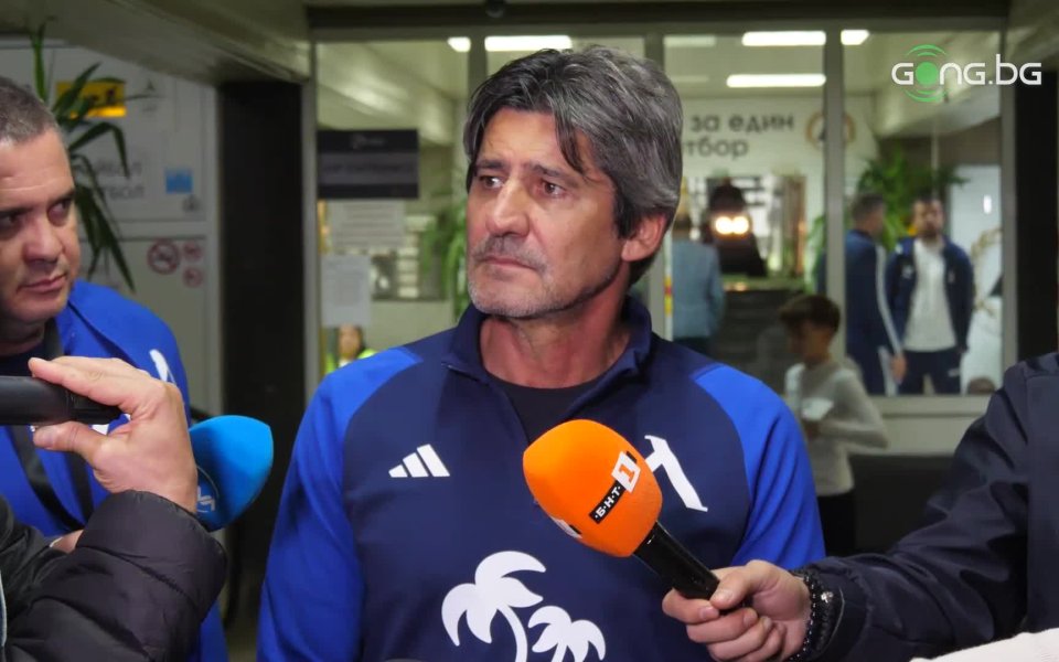 Треньорът на Левски Николай Костов говори пред медиите след победата