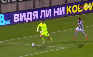 Скандалната грешка, която лиши Лудогорец от победа срещу Локомотив Пловдив (видео)