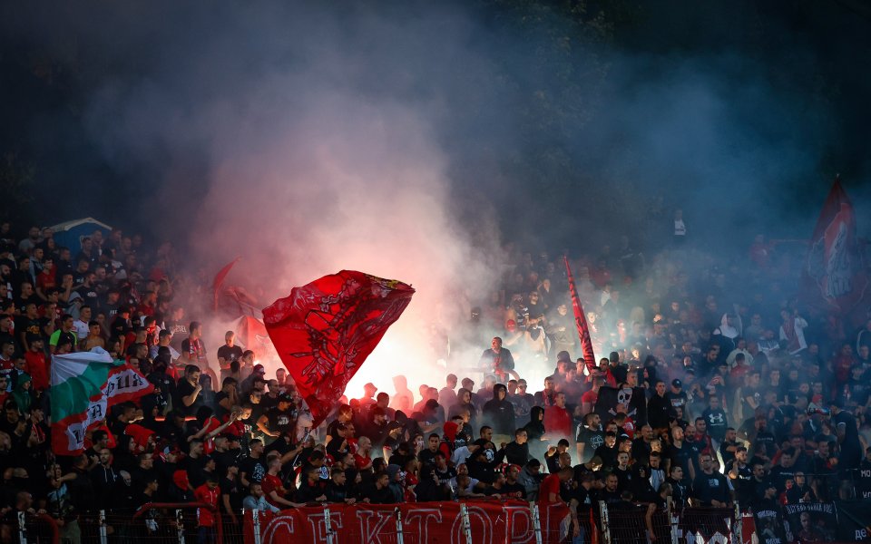 Организираните фенове на ЦСКА излязоха с послание след успеха на