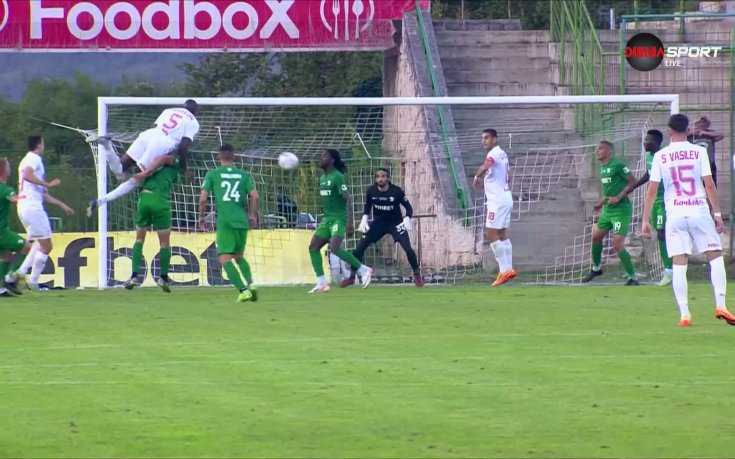 Правилно ли отмениха гол на ЦСКА 1948 във Враца?