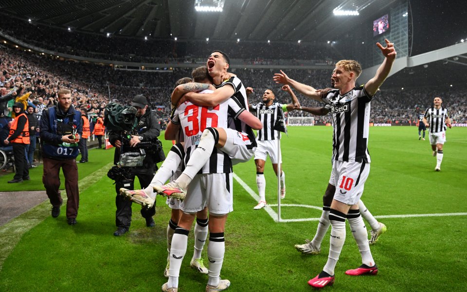 Нюкасъл надигра тотално Кристъл Палас и стигна до изразителна победа