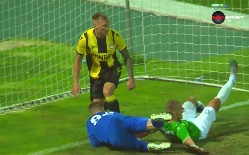 В прикаченото видео може да видите изявите на защитника на