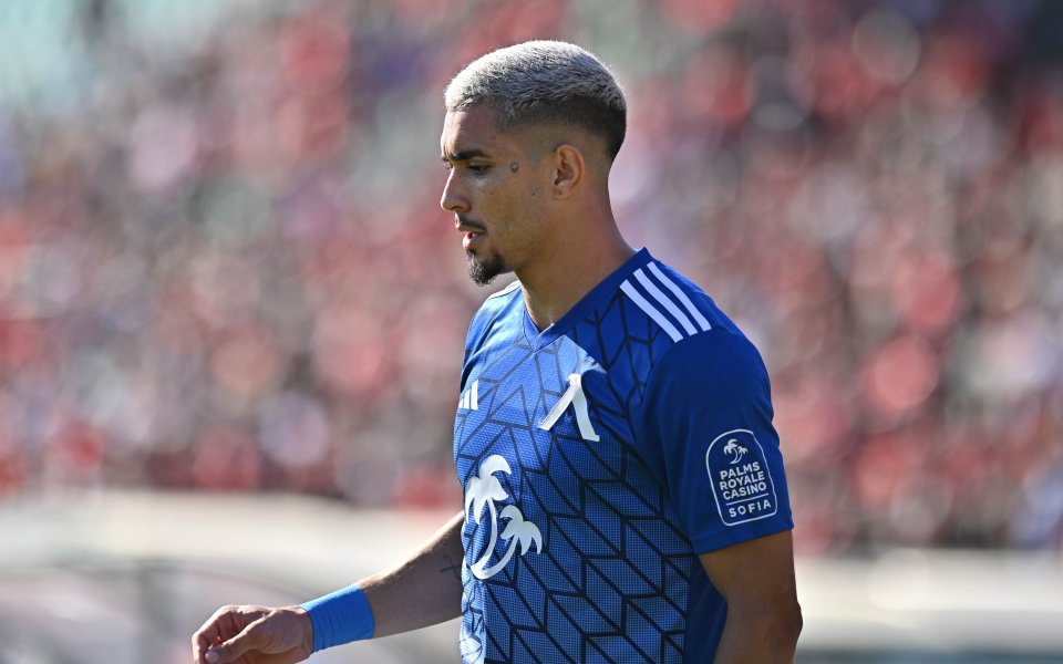 Бразилската звезда на Левски - Уелтън, внесе смут в клуба,