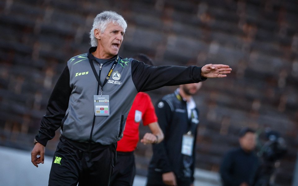 Иван Колев постигна първата си победа начело на Славия след